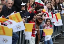 Papa León XIV llega a Líbano con un llamado a la unidad nacional