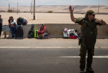 Perú decreta emergencia y ordena militarizar la frontera con Chile