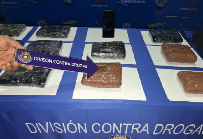 Incautan más de 5 kilos de marihuana a motorizado en La Guaira