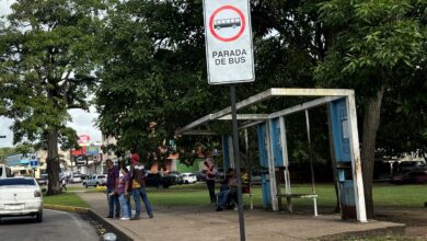 Pasajeros reportan el mal estado de las paradas del transporte público en Maturín