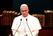 Vaticano lanza una advertencia sobre las relaciones de pareja