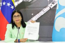 Vicepresidenta acusa a EEUU ante la OPEP de intentar apoderarse del petróleo venezolano