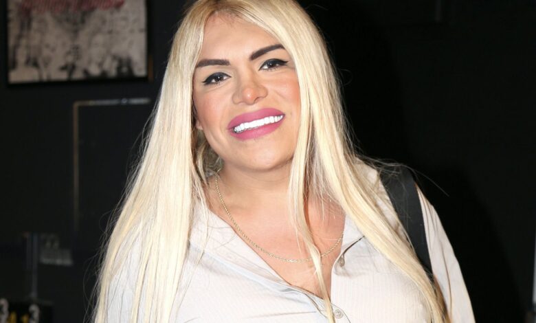 Wendy Guevara preocupa tras cirugía estética que tuvo complicaciones técnicas