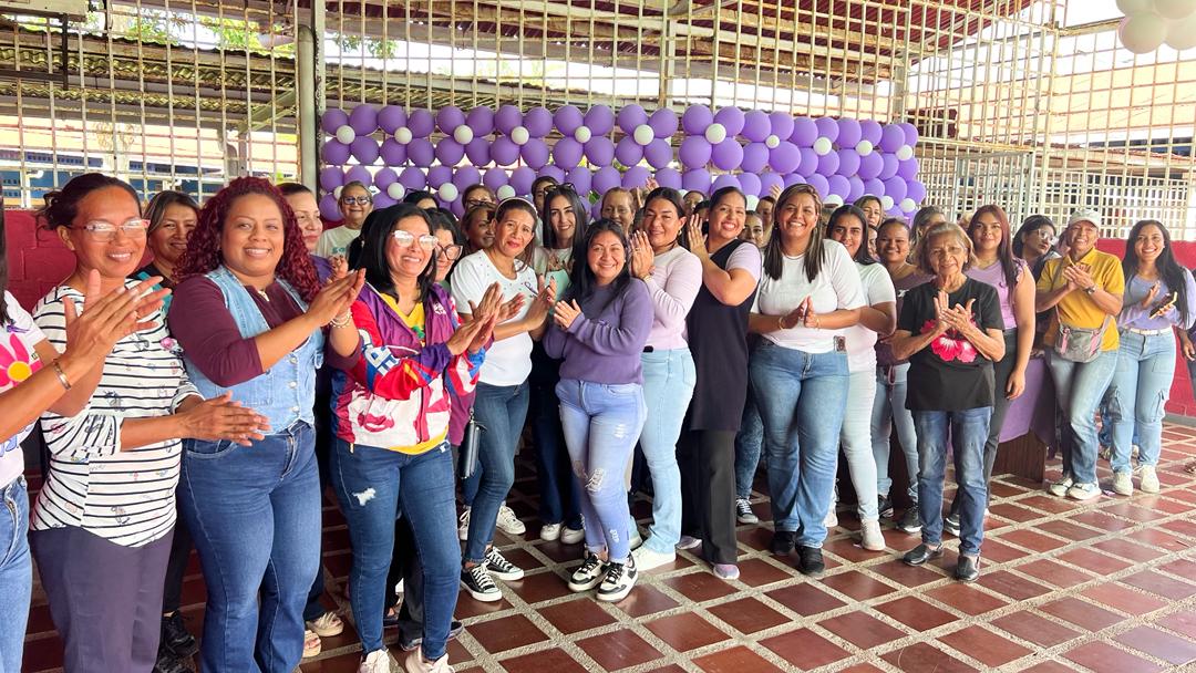 Activan el primer "punto violeta" contra la violencia de género