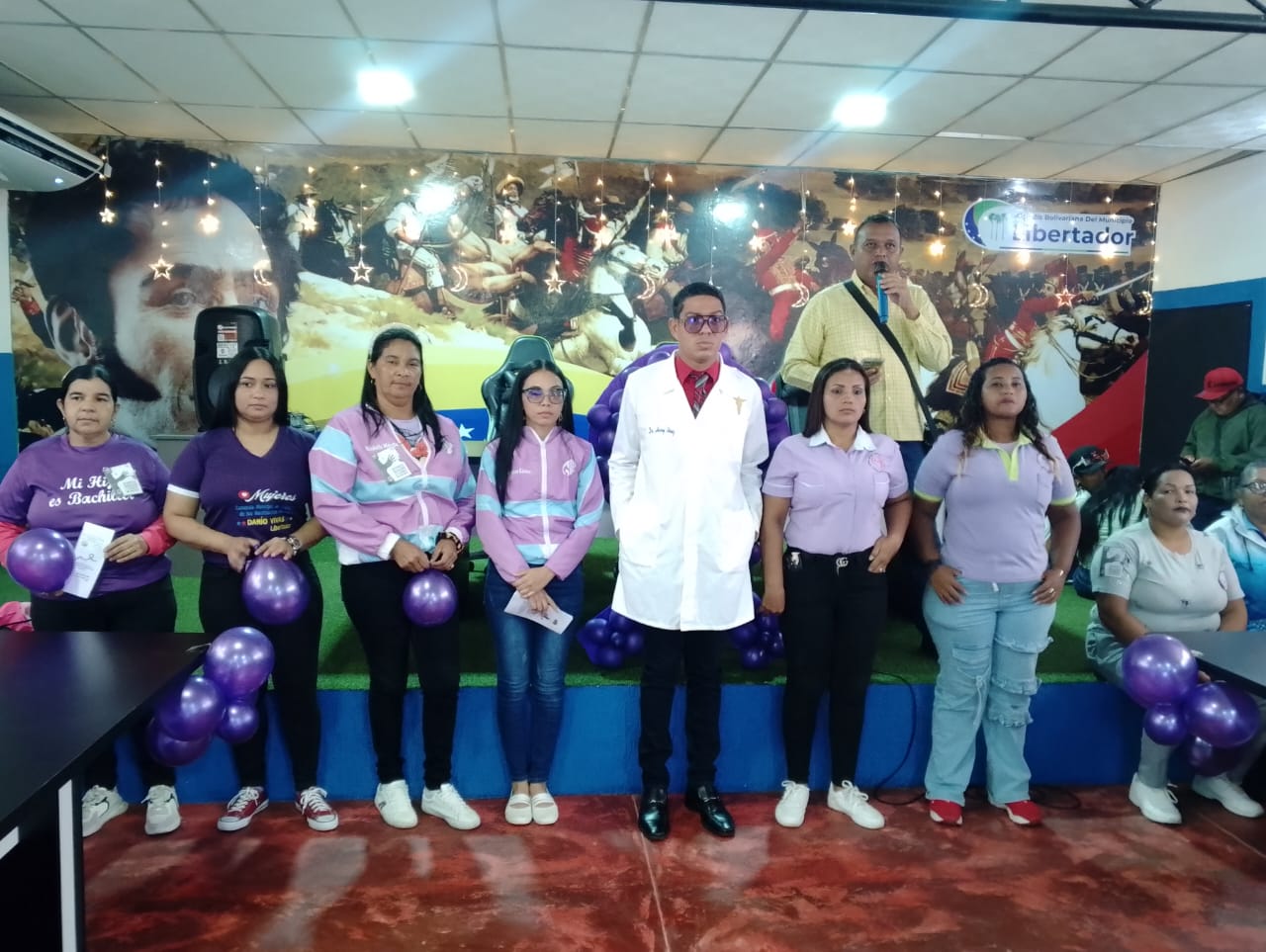 Realizan en el municipio Libertador conversatorio sobre violencia contra la mujer