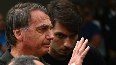 La defensa de Bolsonaro pide al juez que sirva la pena bajo casa por cárcel