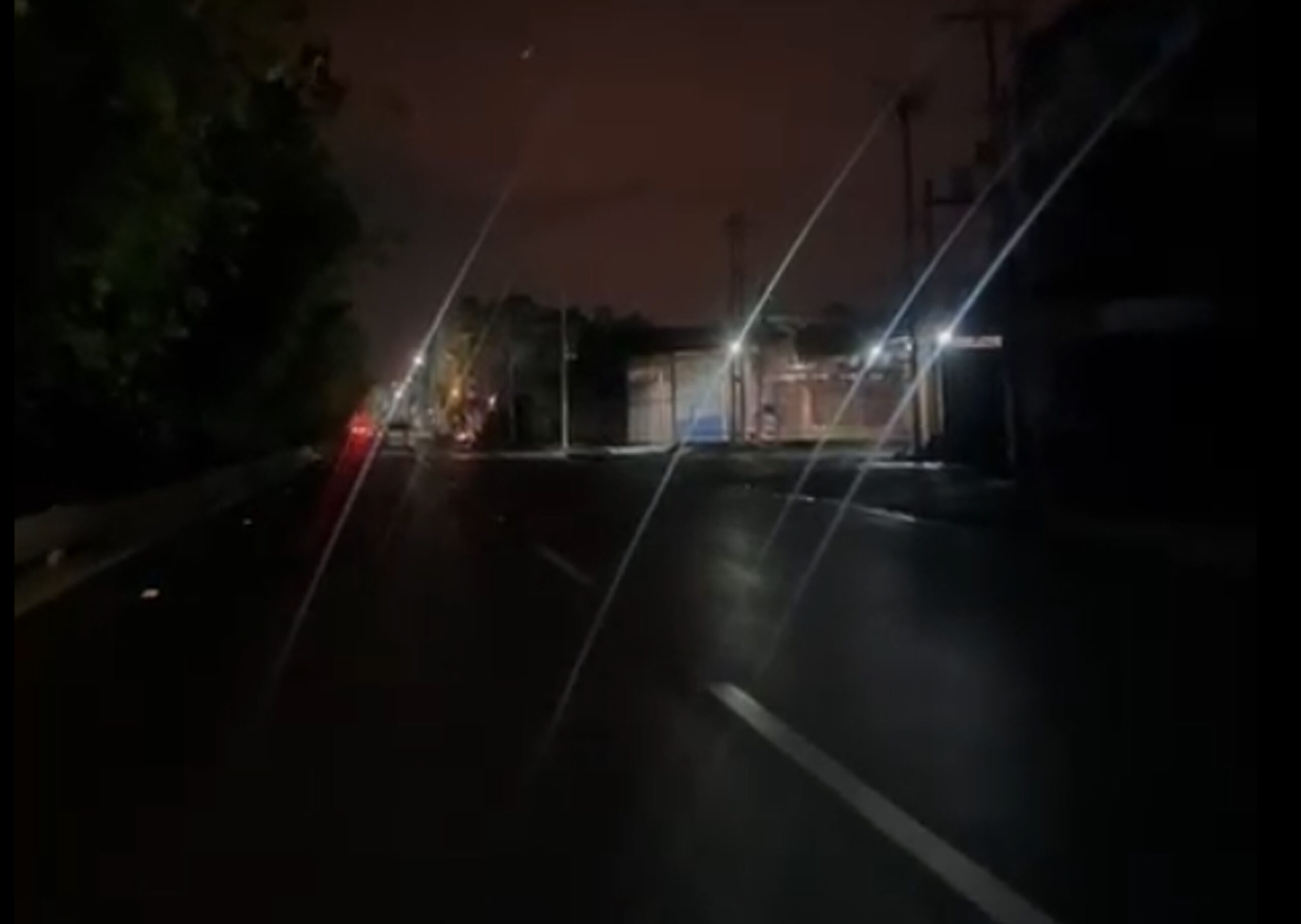 Conductores alertan sobre vías a oscuras en Maturín