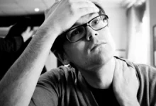 Cefalea Tensional: El dolor de cabeza más habitual ligado al estrés, sus causas, síntomas y tratamientos