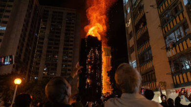 Hong Kong: Incendio en complejo residencial deja 36 muertos y 279 desaparecidos