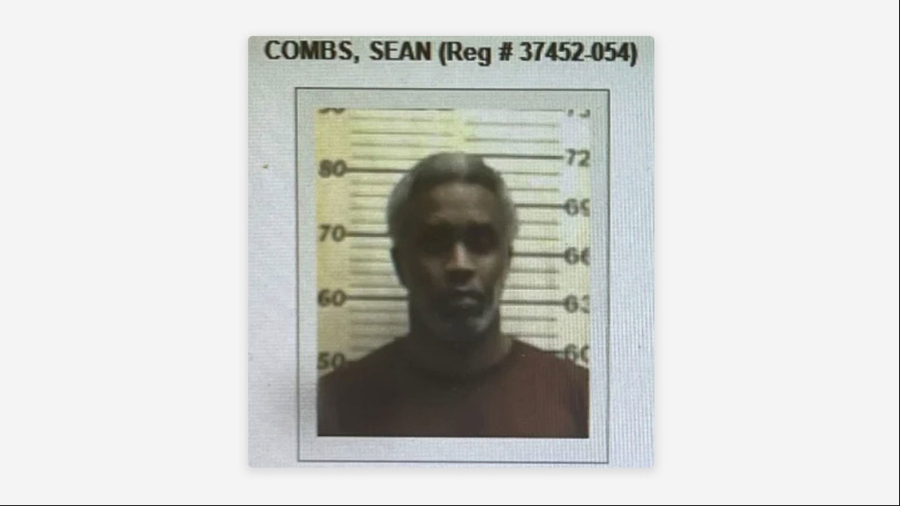 P. Diddy, irreconocible en su foto de ingreso a la cárcel