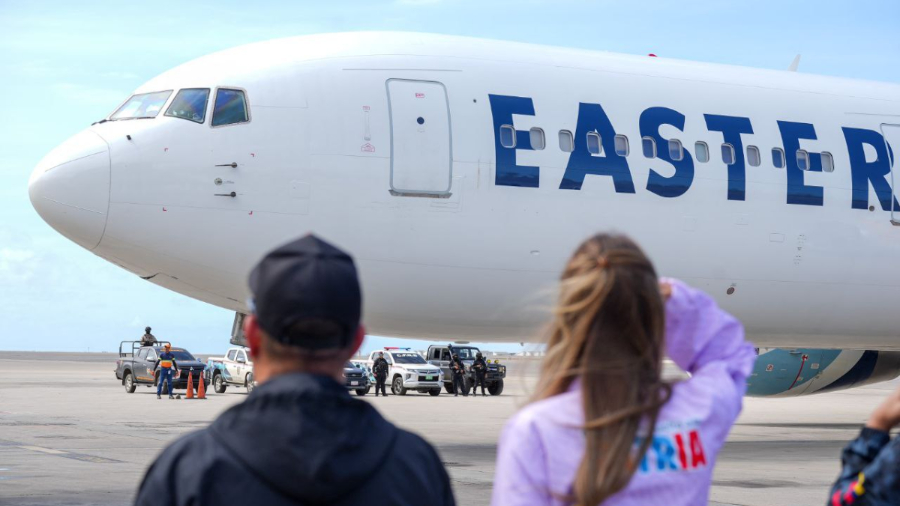 136 connacionales regresan a Venezuela en el vuelo número 93 del Plan Vuelta a la Patria