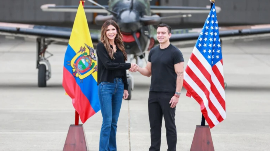 Secretaria de Seguridad de EE. UU. visita Ecuador por bases militares
