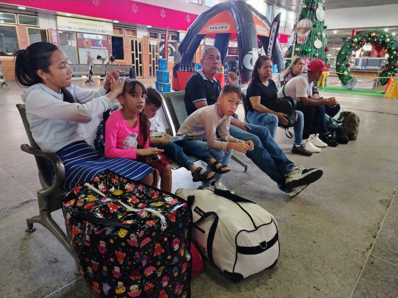 Maturineses viajarán dentro y fuera del país para reunirse en con sus familiares en navidad