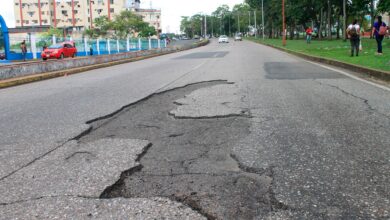 Choferes y transportistas solicitan asfaltado en un tramo de la Av. Libertador de Maturín.