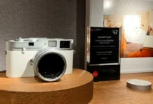 Subastan en 6.5 millones de euros una cámara que perteneció al papa Francisco