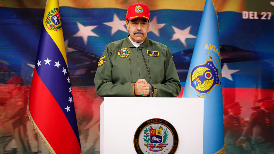 Presidente Maduro asegura que el pueblo está preparado para defender su patria, suelo, mares y cielo