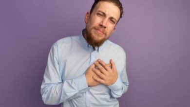 El dolor de pecho no siempre es un ataque al corazón: Conozca otras posibles causas