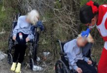 Rescatan a abuela abandonada en silla de ruedas en carretera de México