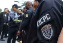 "Se cayó de la cama": La falsa versión de una pareja detenida por la muerte de un niño