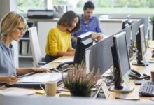 ¿Por qué ser el mejor empleado de la oficina puede arruinar tu salud mental?