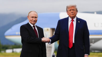 Trump mantiene llamada con Putin antes de recibir a Zelenski