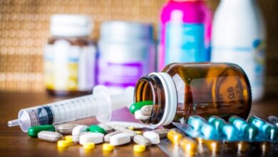 Daniel Noboa modifica reglas para agilizar compras de medicamentos