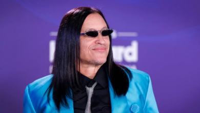 Elvis Crespo anuncia una edición especial de su álbum 'Poeta Herío'