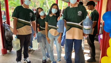 Estudiantes de la U.E Cecilio Acosta IV llevan alegría navideña a los abuelos de Las Cocuizas