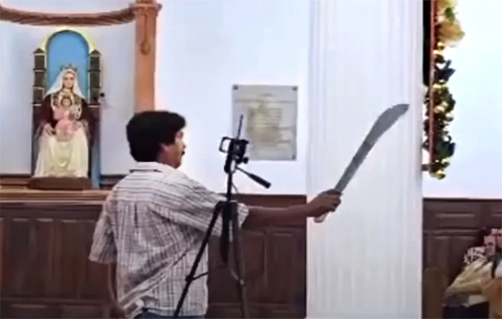 Hombre armado con machete irrumpió en Basílica de Táchira