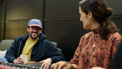 Julieta Venegas sorprende en el concierto de Bad Bunny en México