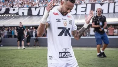 Neymar confirma que se operará la rodilla izquierda