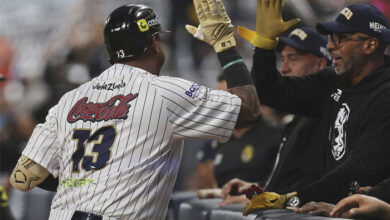 Leones vencen a Bravos y se aferran a la vida en la recta final de la LVBP