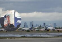 Piloto se encierra en la cabina y no deja despegar el avión tras enterarse de su despido