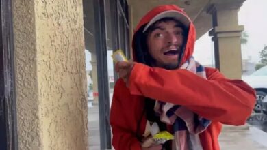 Tylor Chase vuelve a las calles tras recibir el alta hospitalaria