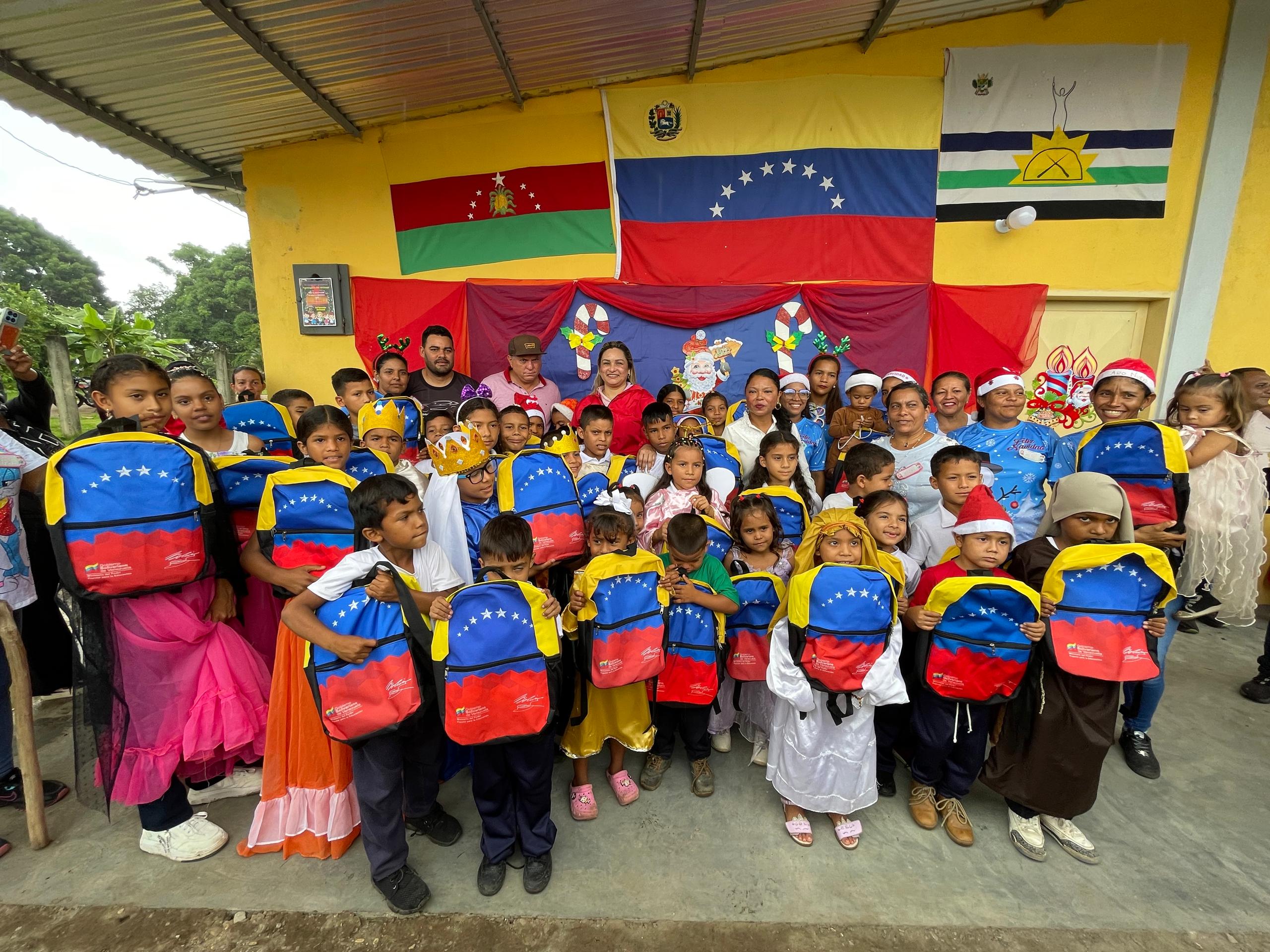 Poder Popular Comunal de Piar entrega centro educativo en Chaguaramal