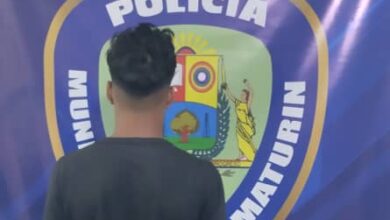 Capturan a adolescente de 17 años por robo de celular en la Plaza Ayacucho