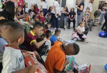 Navidad en el Samanna: Niños abrigados en Maturín reciben juguetes y almuerzo navideño