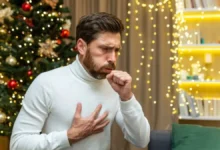 ¿Qué hago si veo que alguien se atraganta con las uvas?