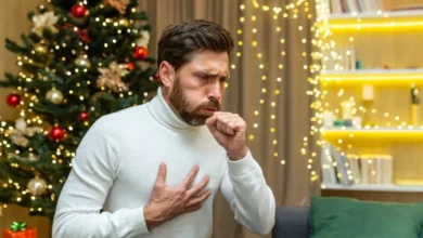 ¿Qué hago si veo que alguien se atraganta con las uvas?