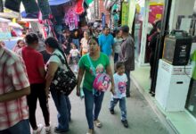 Desbordado de gente está el centro de Maturín por compras navideñas