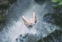 Ducha Fría: El hábito que transforma la salud y el estado de ánimo