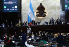 Honduras: Congreso Nacional convoca a escrutinio "voto por voto" ante silencio del CNE