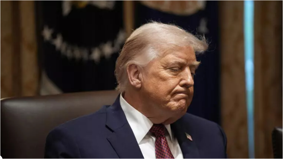 Donald Trump arremete contra Europa, calificándola de "adversario"