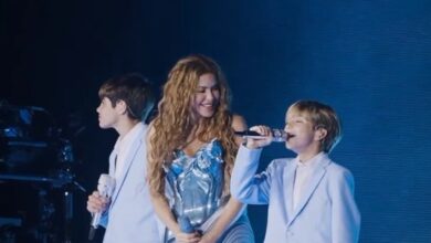Shakira canta 'Acróstico' en Buenos Aires y sube al escenario a sus hijos Milan y Sasha