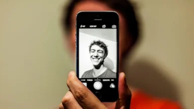 ¿Por qué te ves feo en las fotos? La respuesta de la psicología