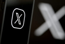 X multada en Europa por el diseño engañoso de su marca azul