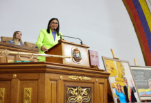 Delcy Rodríguez: Si tengo que ir a Washington, lo haré de pie, no arrastrada