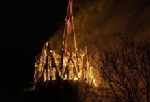 Incendio durante Año Nuevo destruyó histórica iglesia en Ámsterdam