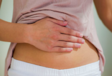 Remedios naturales para combatir la hinchazón abdominal