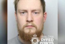 Condenado a 35 años de cárcel sujeto que lanzó a su hija contra una televisor